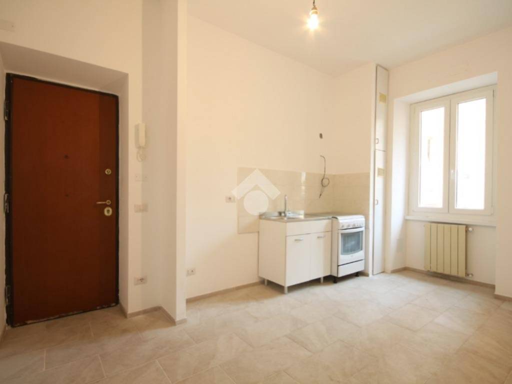 appartamento in vendita a Roma in zona Prenestino-Labicano