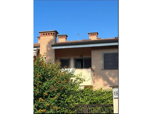 appartamento in vendita a Roma in zona Infernetto