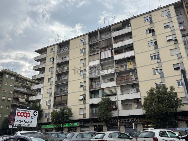 appartamento in vendita a Roma in zona Prenestino-Centocelle