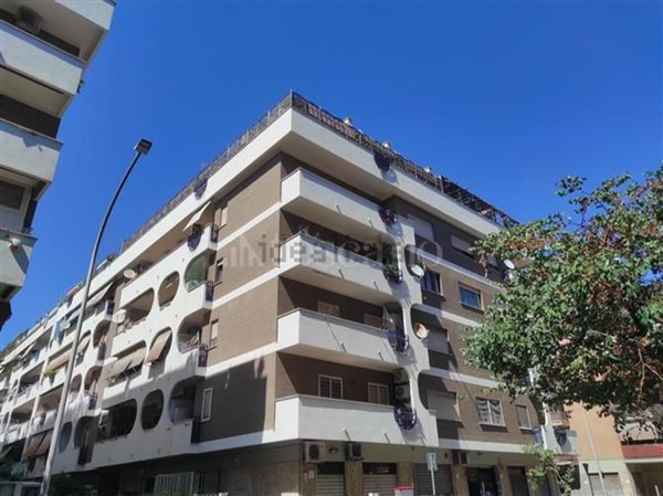 appartamento in vendita a Roma in zona Ostia