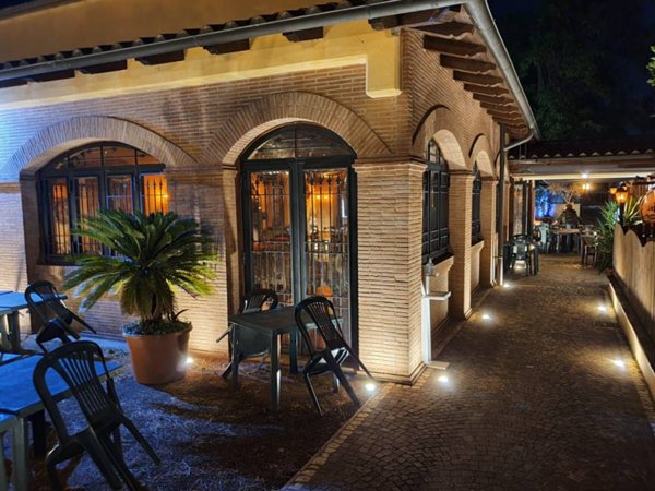 negozio in vendita a Roma in zona Prenestino-Centocelle