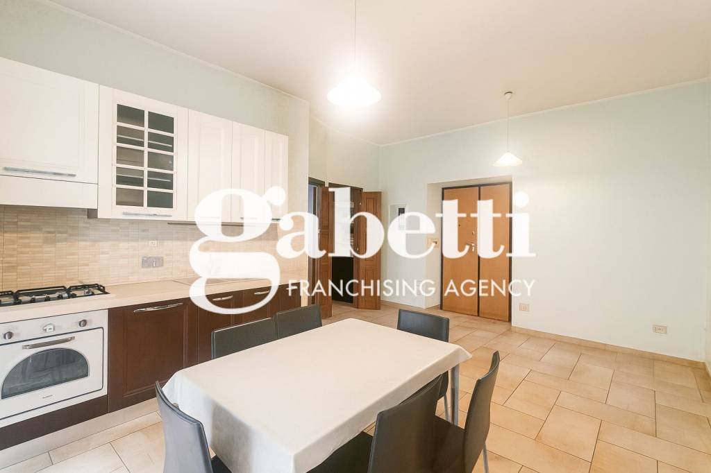 appartamento in vendita a Roma in zona Prenestino-Centocelle