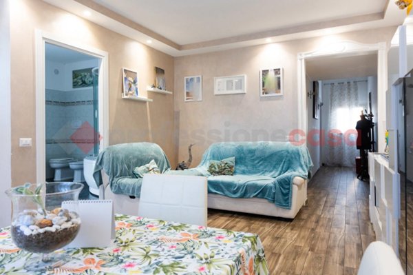 appartamento in vendita a Roma in zona Tor Bella Monaca