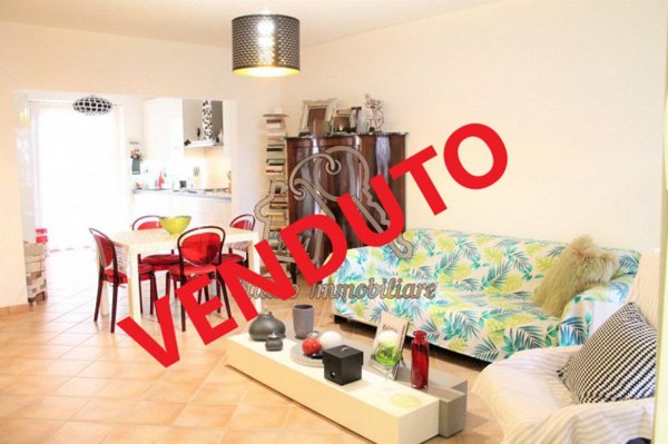 appartamento in vendita a Roma in zona Valle Muricana