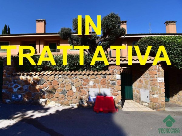 casa indipendente in vendita a Roma in zona Appio Pignatelli