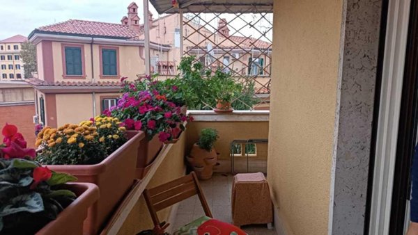 appartamento in vendita a Roma in zona Appio Latino