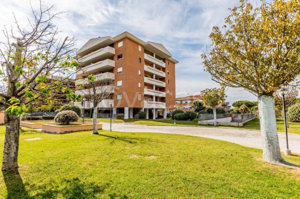 appartamento in vendita a Roma in zona Infernetto