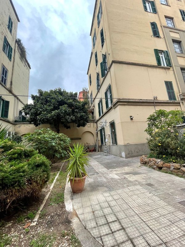 appartamento in vendita a Roma in zona Gianicolense