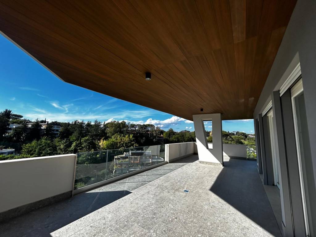 appartamento in vendita a Roma in zona Della Vittoria