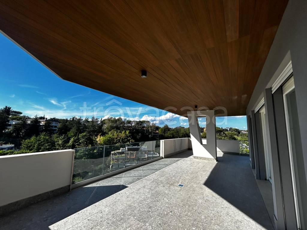 appartamento in vendita a Roma in zona Della Vittoria