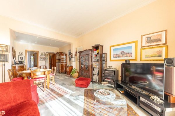 appartamento in vendita a Roma in zona Tuscolano