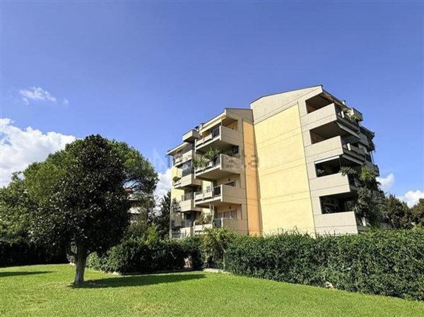 appartamento in vendita a Roma in zona Torrino