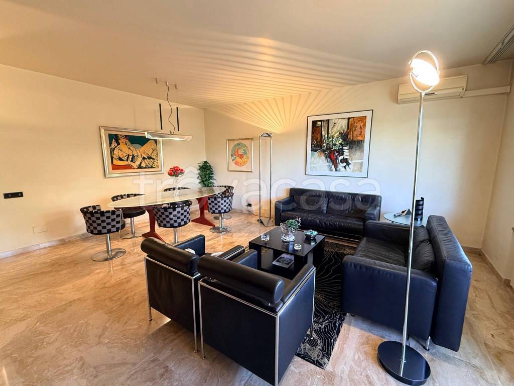 appartamento in vendita a Roma in zona Torrino