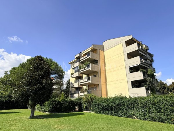 appartamento in vendita a Roma in zona Torrino