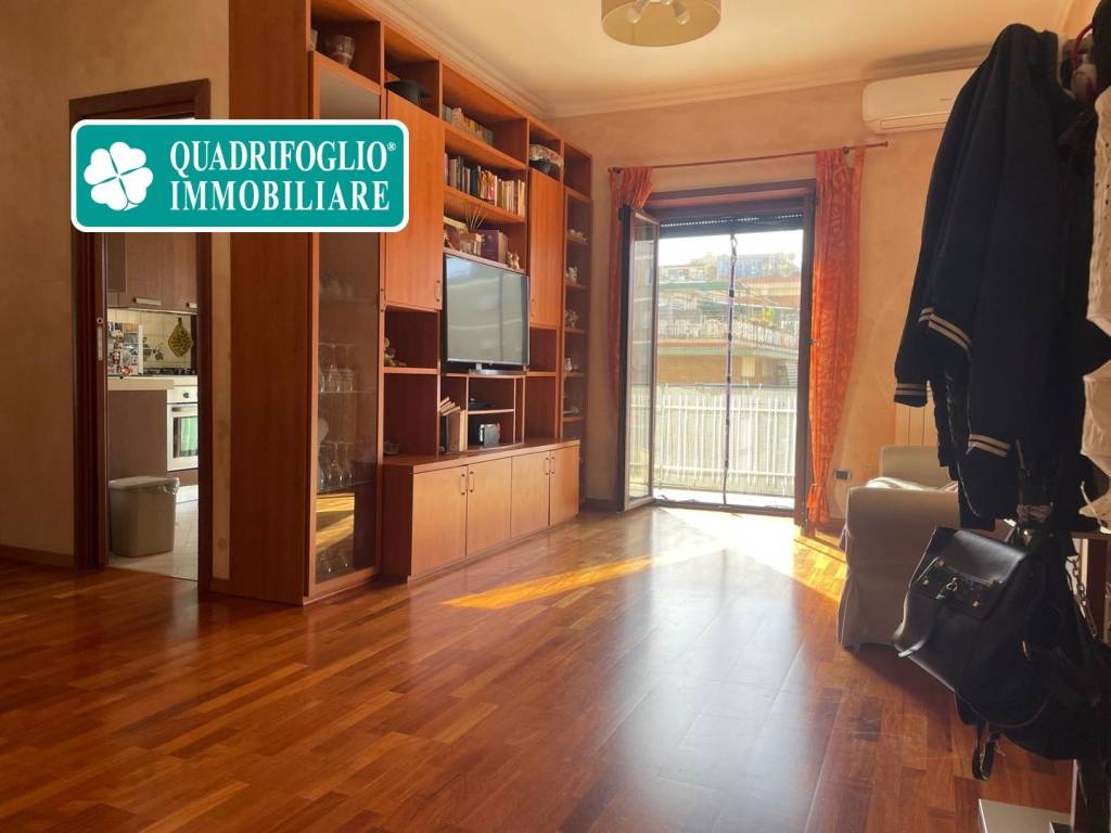 appartamento in vendita a Roma in zona Prenestino-Labicano