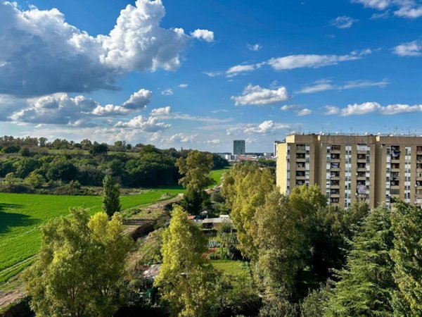 casa indipendente in vendita a Roma in zona Ostiense