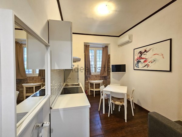 appartamento in vendita a Roma in zona Appio Latino