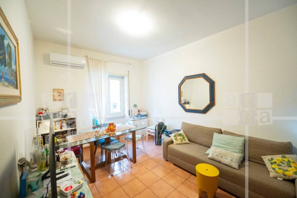 appartamento in vendita a Roma in zona Portuense