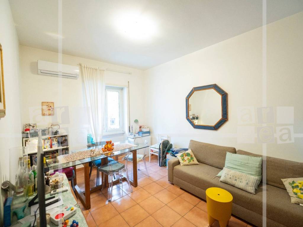 appartamento in vendita a Roma in zona Portuense