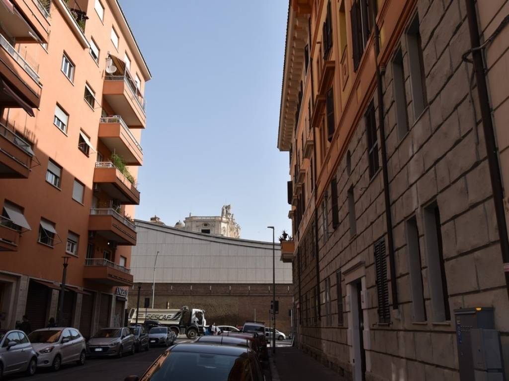 appartamento in vendita a Roma in zona Aurelio