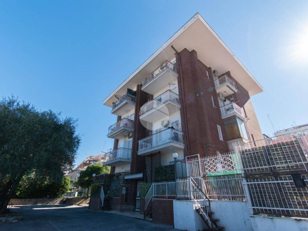 appartamento in vendita a Roma in zona Torrevecchia