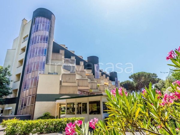 appartamento in vendita a Roma in zona Tor di Quinto