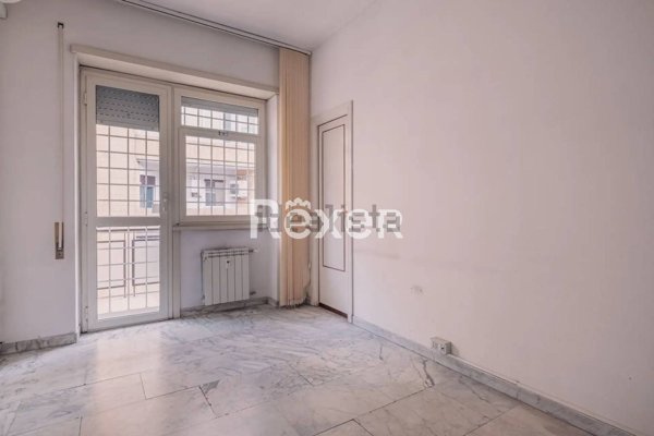 appartamento in vendita a Roma in zona EUR
