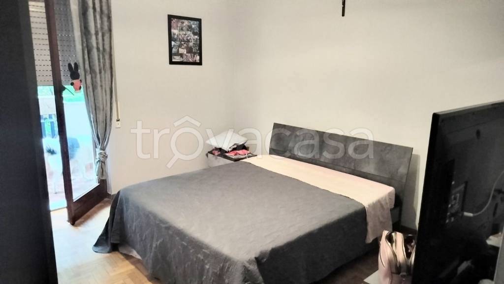 appartamento in vendita a Roma in zona Ostia