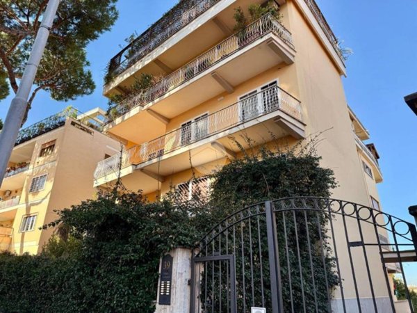 appartamento in vendita a Roma in zona Monte Sacro/Talenti