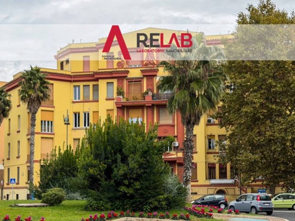 appartamento in vendita a Roma in zona Ostia
