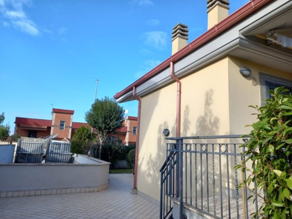 casa indipendente in vendita a Roma in zona Tor Vergata/Torrenova