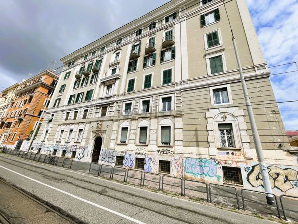 appartamento in vendita a Roma in zona Esquilino
