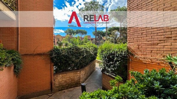 appartamento in vendita a Roma in zona Casal Palocco