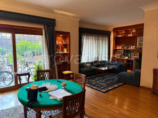 appartamento in vendita a Roma in zona Gianicolense