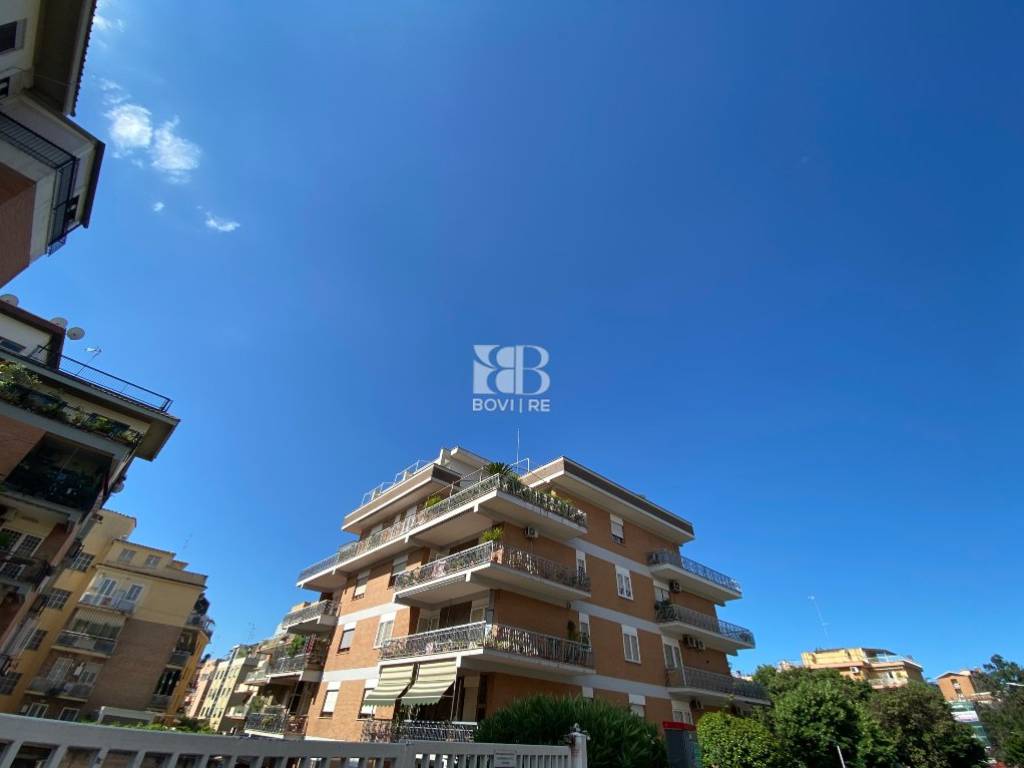 appartamento in vendita a Roma in zona Gianicolense