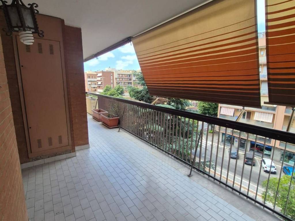 appartamento in vendita a Roma in zona Torrino