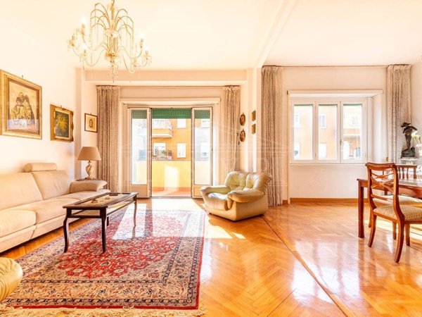 appartamento in vendita a Roma in zona Nomentano