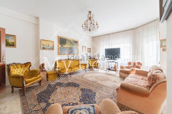 appartamento in vendita a Roma in zona Nomentano