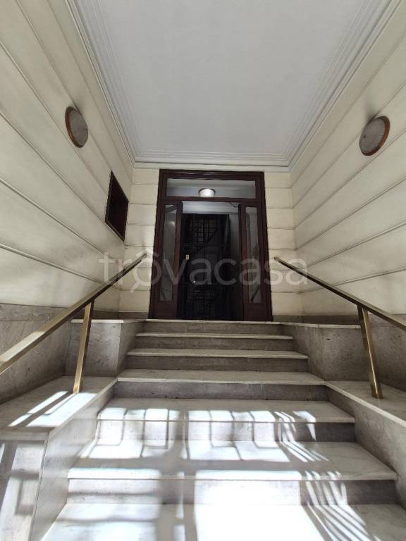 appartamento in vendita a Roma in zona Appio Latino