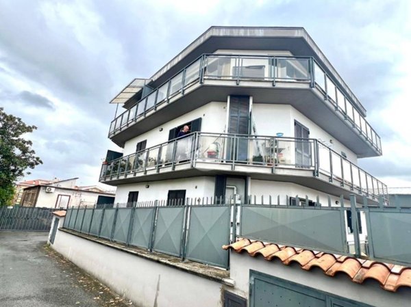 appartamento in vendita a Roma in zona Tor Vergata/Torrenova