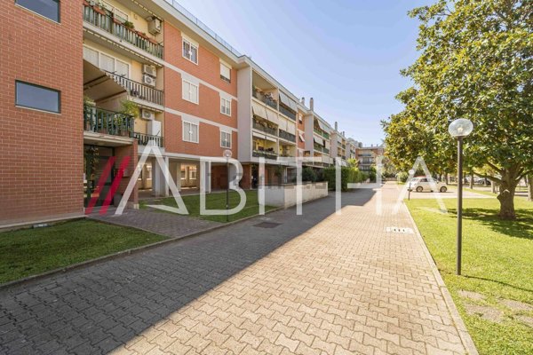 appartamento in vendita a Roma in zona San Basilio