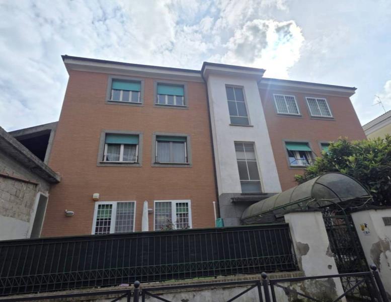 appartamento in vendita a Roma in zona Gianicolense
