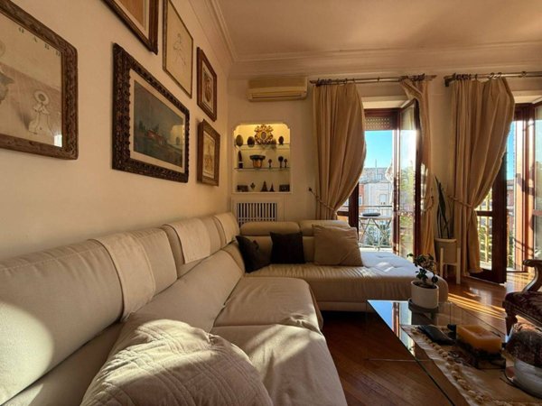 appartamento in vendita a Roma in zona Gianicolense