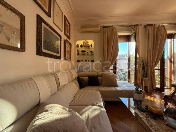 appartamento in vendita a Roma in zona Gianicolense