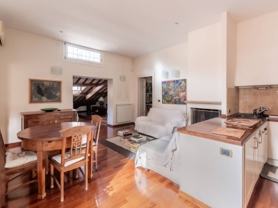 appartamento in vendita a Roma in zona Rione di Ponte