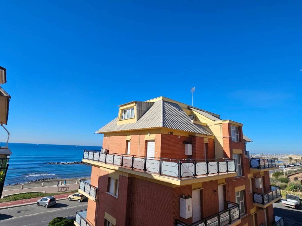 appartamento in vendita a Roma in zona Ostia
