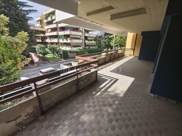 casa indipendente in vendita a Roma in zona Giuliano Dalmata