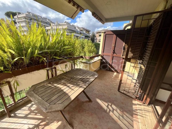 appartamento in vendita a Roma in zona Tor di Quinto