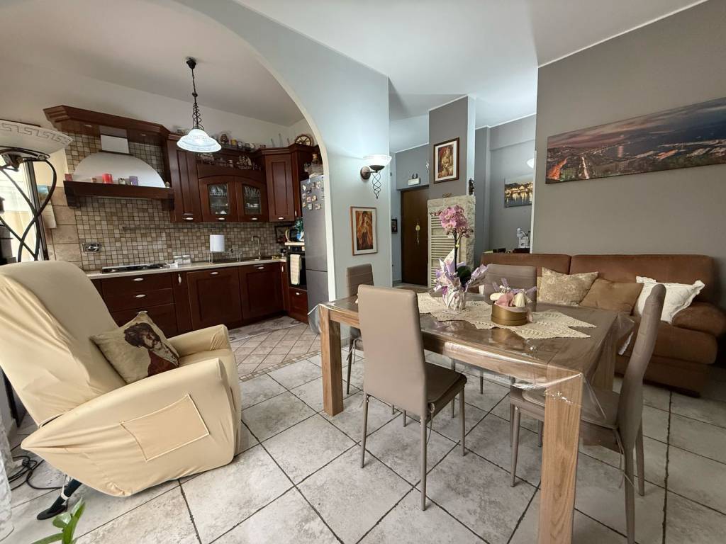 casa indipendente in vendita a Roma in zona Ostia