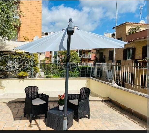 appartamento in vendita a Roma in zona Tor di Quinto